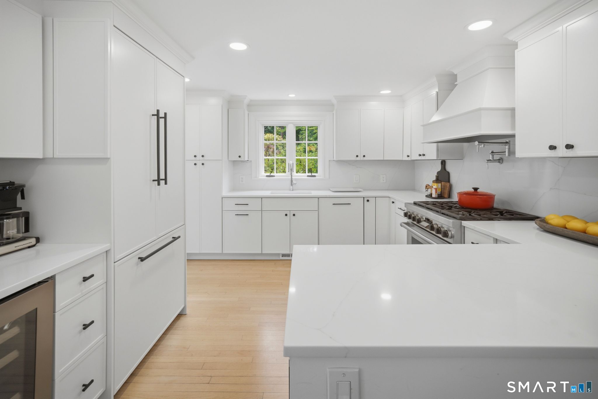 78 River Road Weston, CT 06883 - Photo 20 of 38