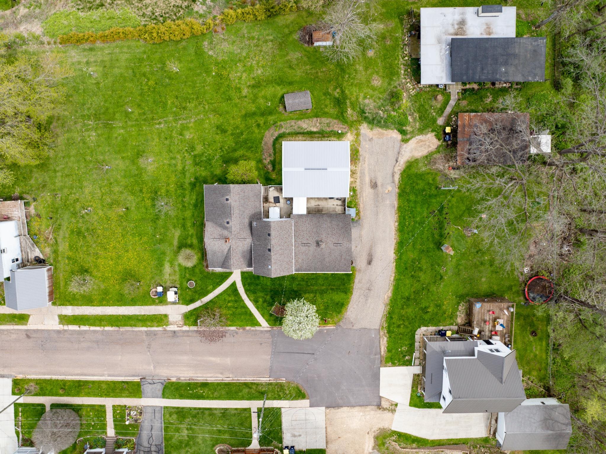 207 Spring Street Elroy, WI 53929 - Photo 14 of 68