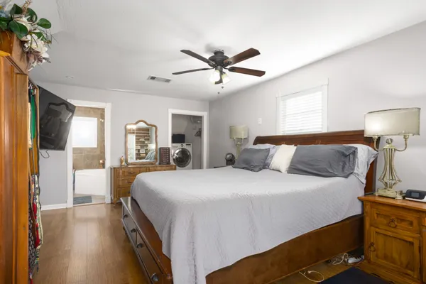 $509,000 | 5443 Apple Blossom Lane, Friendswood, TX 77546