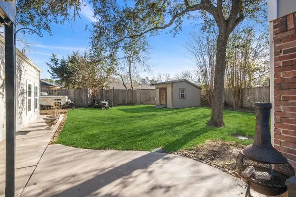 $499,900 | 5443 Apple Blossom Lane, Friendswood, TX 77546