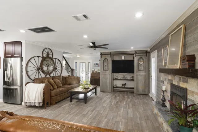 $519,000 | 5443 Apple Blossom Lane, Friendswood, TX 77546