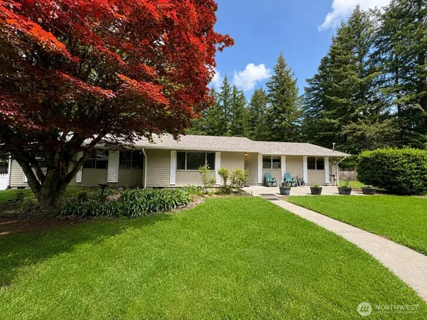 $585,000 | 11210 133rd Avenue Southeast, Rainier, WA 98576