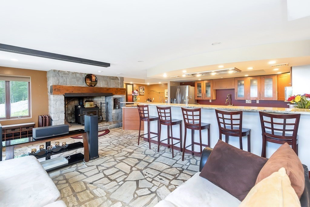 161 Hovey Road Monson, MA 01057 - Photo 13 of 40