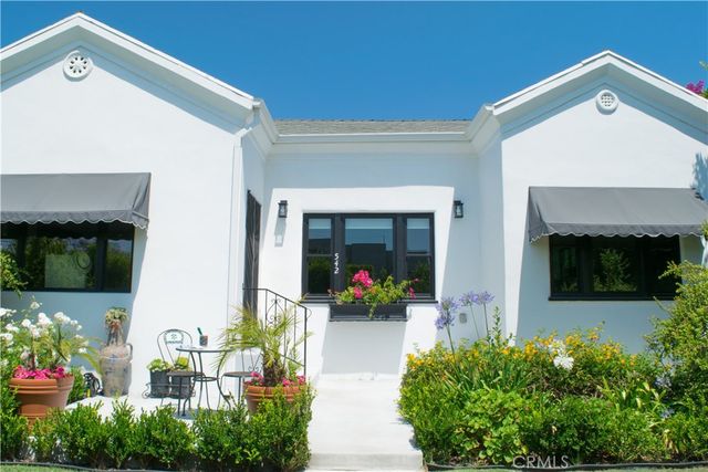 a view of a entryway door of the house