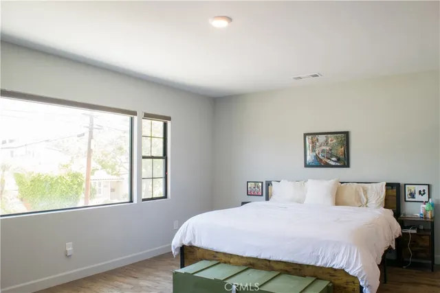 $2,850,000 | 542 North Kilkea Drive, Los Angeles, CA 90048