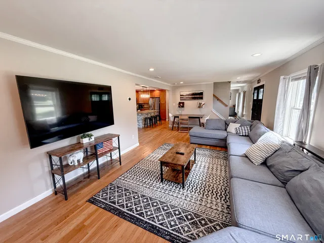 $525,000 | 18 Deerfield Drive, Broad Brook, CT 06016