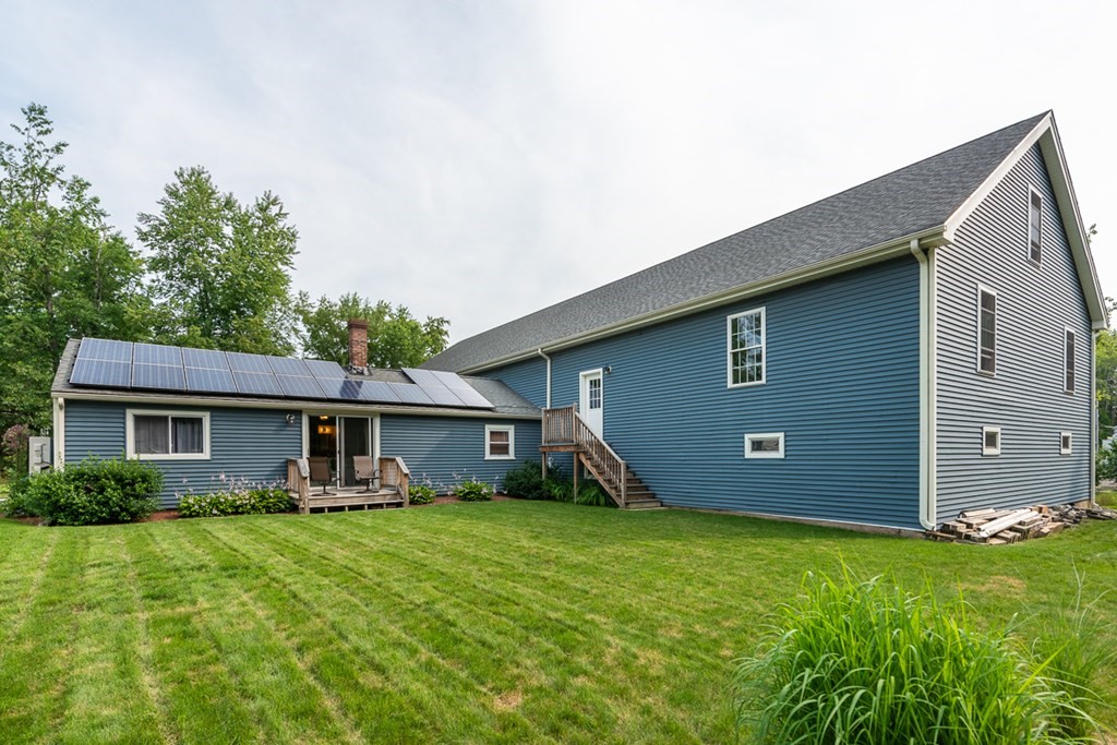 538 Main Street Townsend, MA 01474 - Photo 2 of 37