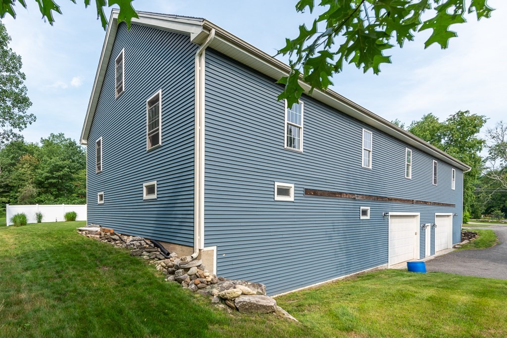 538 Main Street Townsend, MA 01474 - Photo 29 of 37