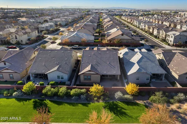 $650,000 | 2527 South Quaintance Street, Gilbert, AZ 85295