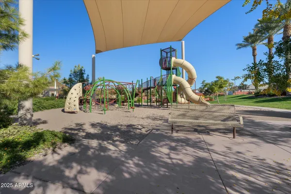 $650,000 | 2527 South Quaintance Street, Gilbert, AZ 85295