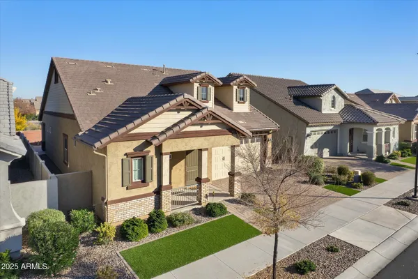 $650,000 | 2527 South Quaintance Street, Gilbert, AZ 85295