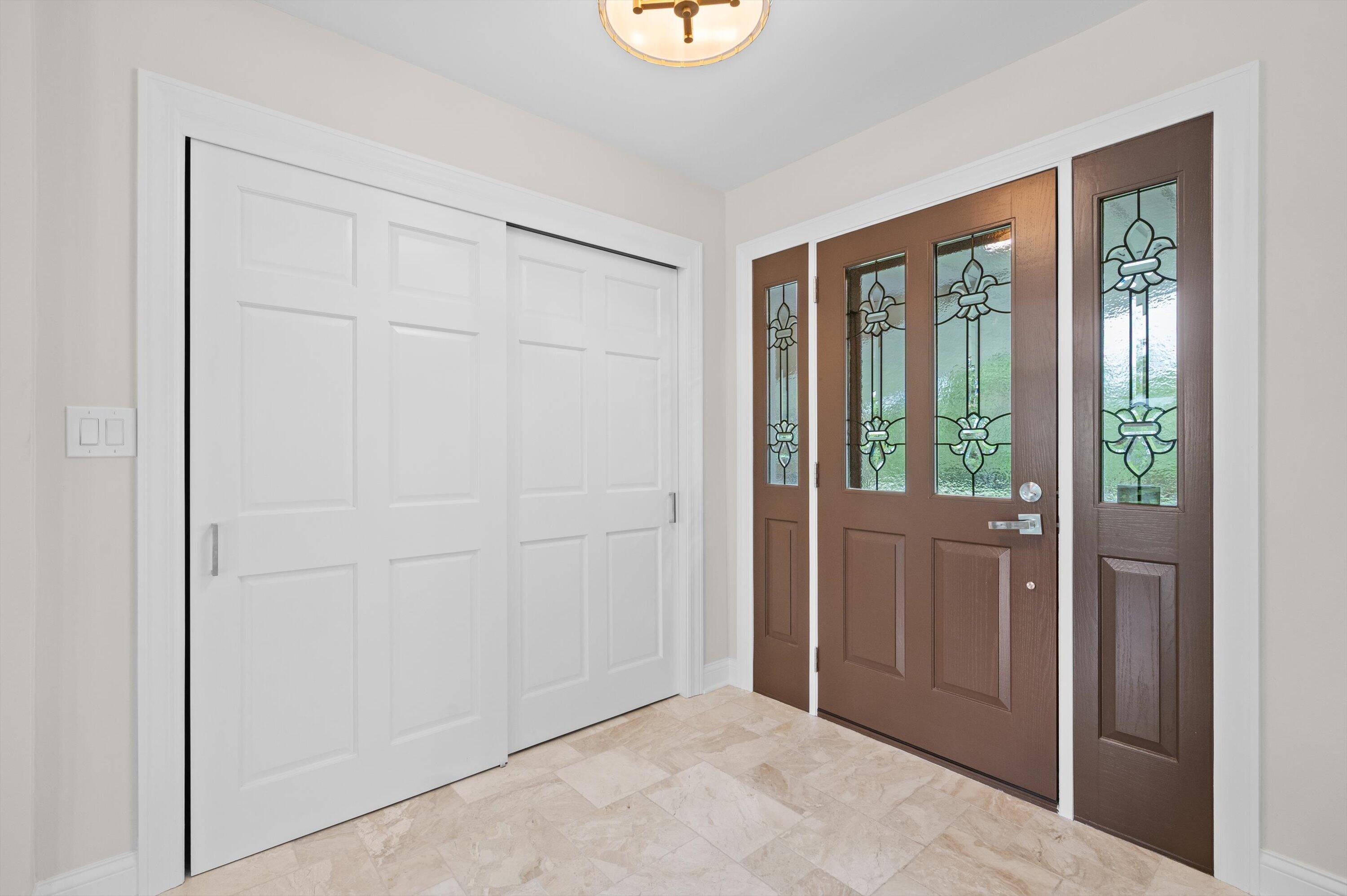 850 North Janacek Road Brookfield, WI 53045 - Photo 35 of 44 Front entry way