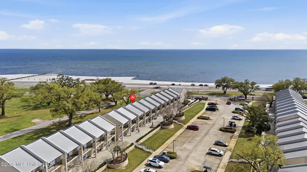 $250,000 | 548 West Beach Boulevard, Unit 110, Pass Christian, MS 39571