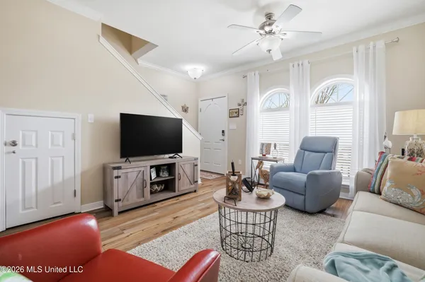 $250,000 | 548 West Beach Boulevard, Unit 110, Pass Christian, MS 39571