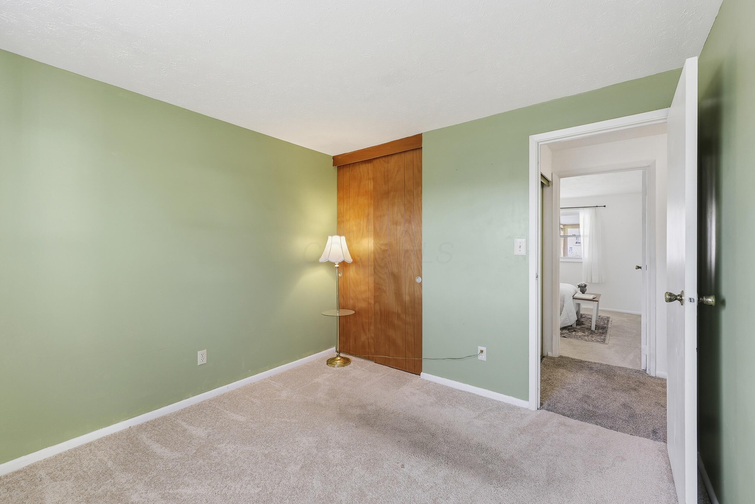 3691 Ferman Road Columbus, OH 43207 - Photo 11 of 36 Bedroom 1