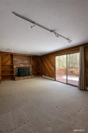 $2,850 | 12 Hilltop Drive, Canton, CT 06019