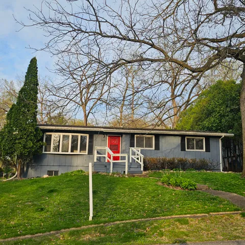 $550,000 | 560 Free Church Drive, Williams Bay, WI 53191