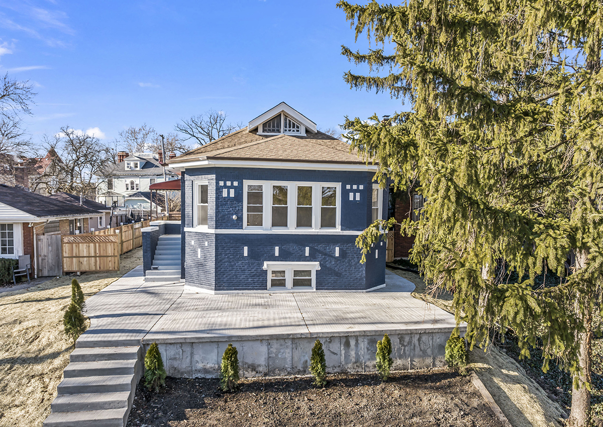 9150 South Longwood Dr  