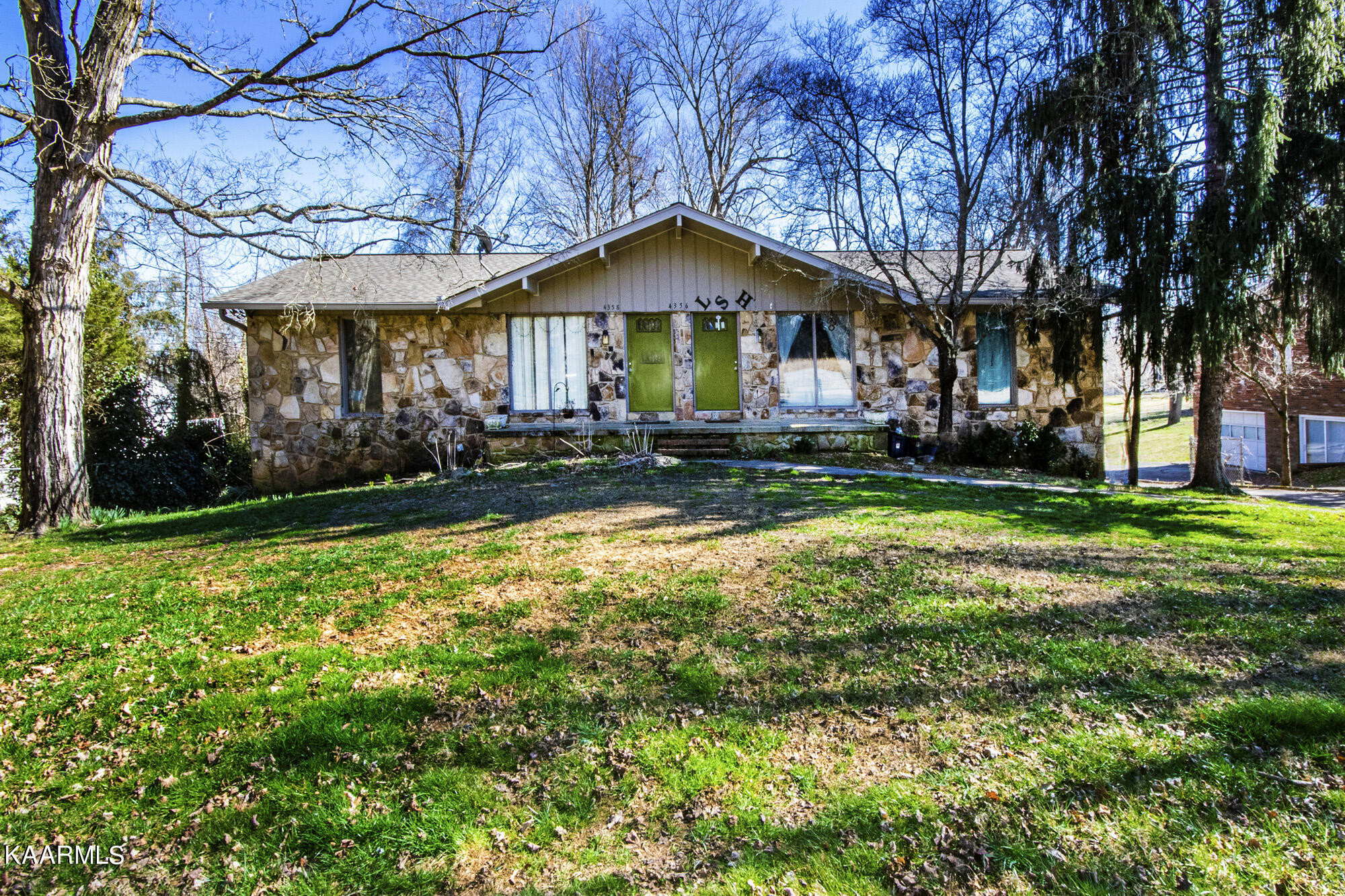 D4192FD9-7C02-45D2-8D9B-339CD6CC466B