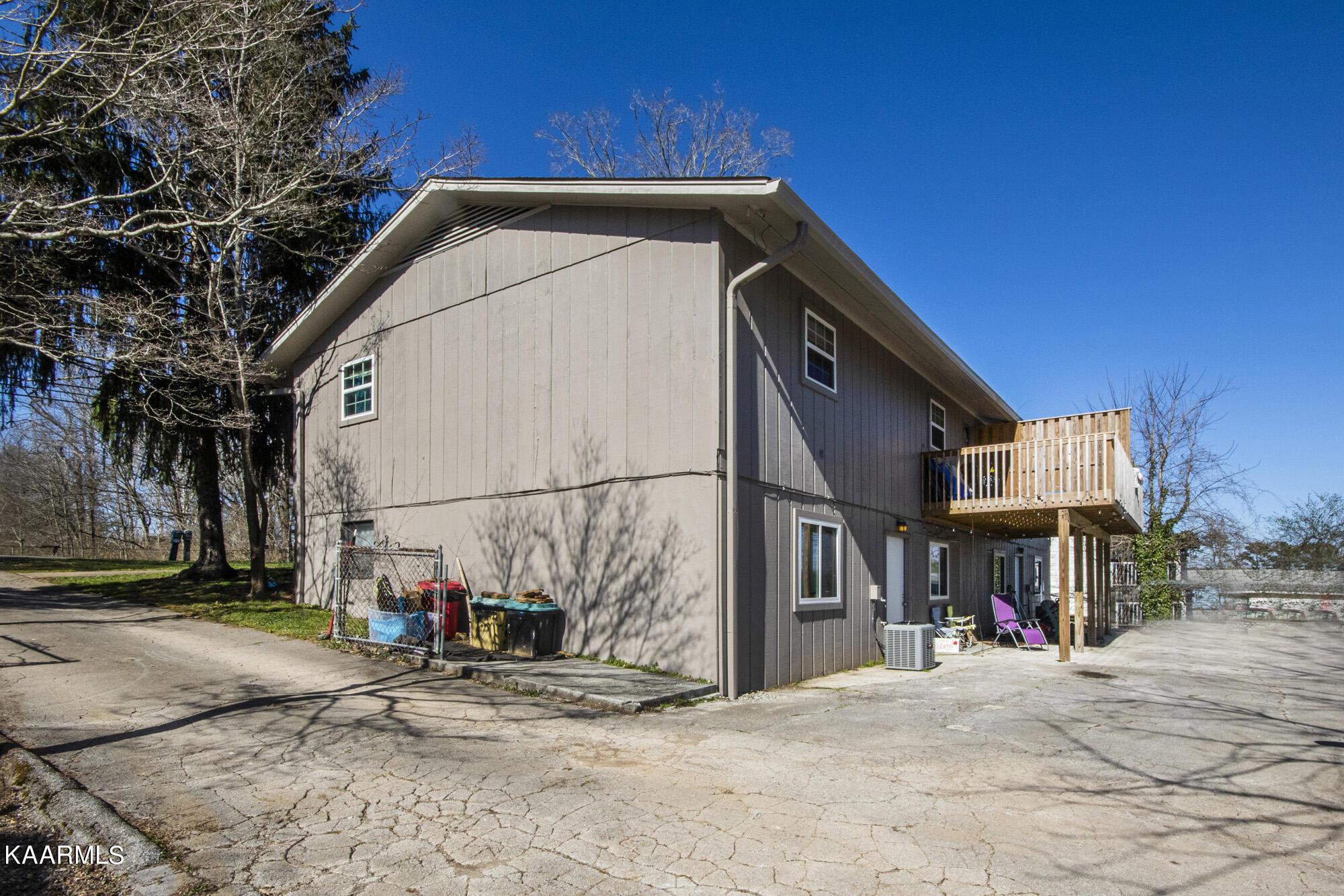 4356 McCloud Road Knoxville, TN 37938 - Photo 4 of 25 E646E786-5A9C-4C1D-897D-ADCD70B1EE3B