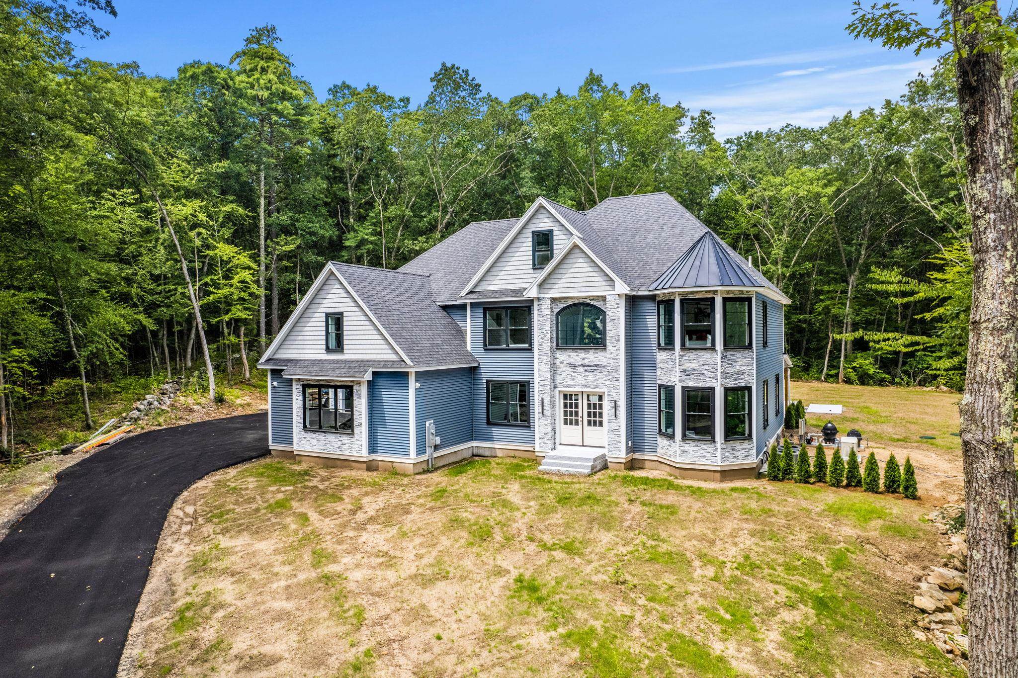 6 Allen Road Windham, NH 03087 - Photo 2 of 40