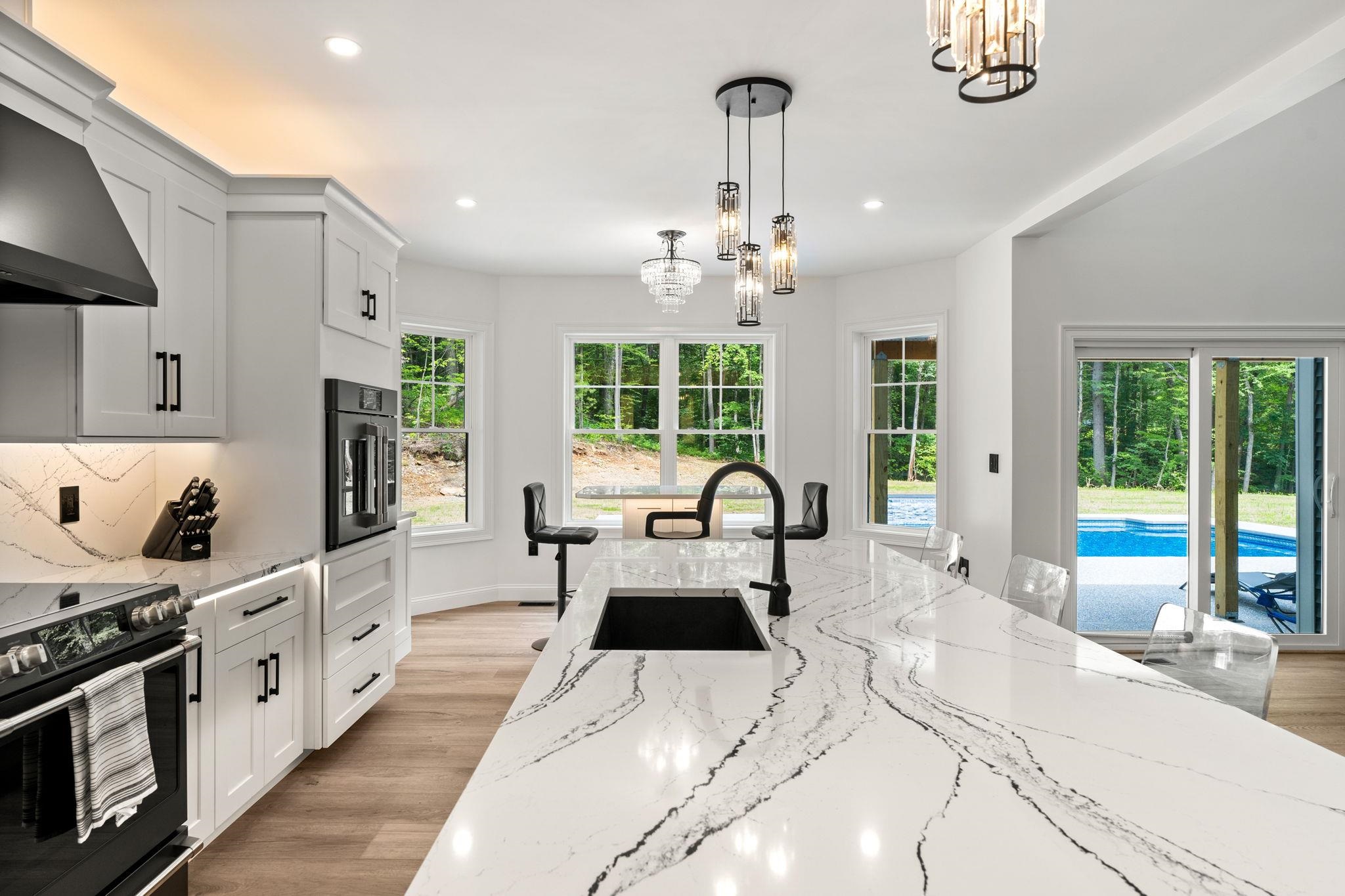 6 Allen Road Windham, NH 03087 - Photo 8 of 40