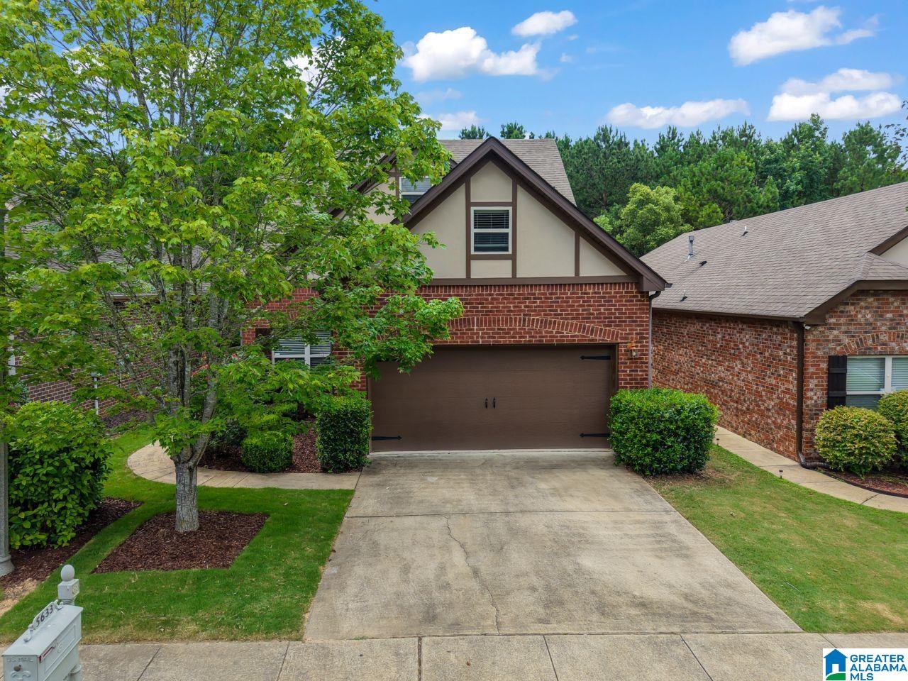 5633 Park Side Road Hoover, AL 35244 - Photo 3 of 36