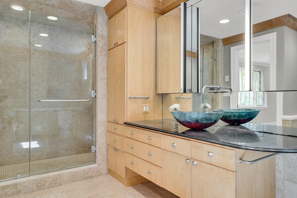 72 Beverly Road Brookline, MA 02467 - Photo 24 of 42 Gallery Image 24