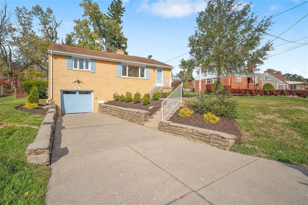 25 Sioux Road Bethel Park, PA 15241 - Photo 2 of 49 Gallery Image 2