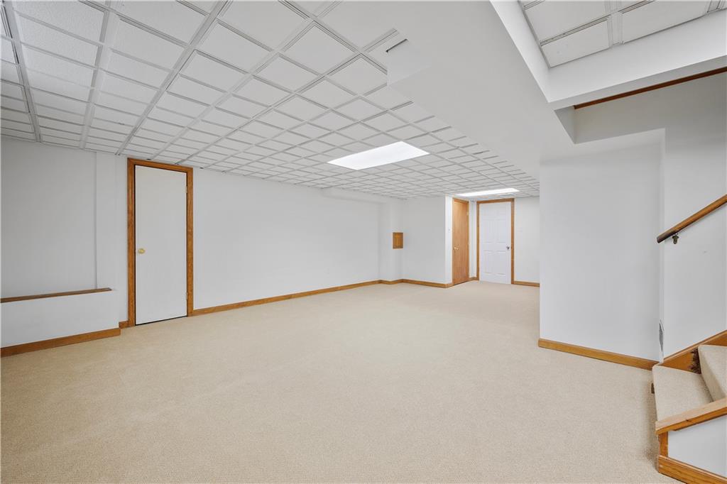 25 Sioux Road Bethel Park, PA 15241 - Photo 32 of 49 Gallery Image 32