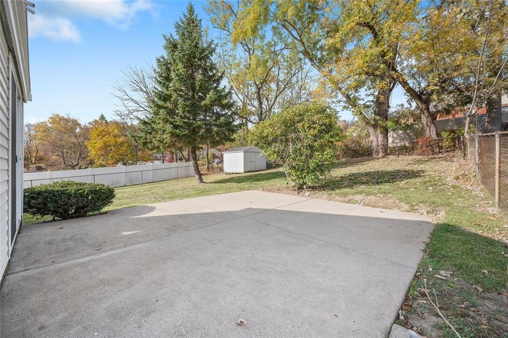 25 Sioux Road Bethel Park, PA 15241 - Photo 41 of 49 Gallery Image 41