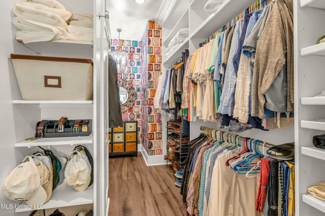 $750,000 | 27 Chapel Hill Road, Bay St. Louis, MS 39520