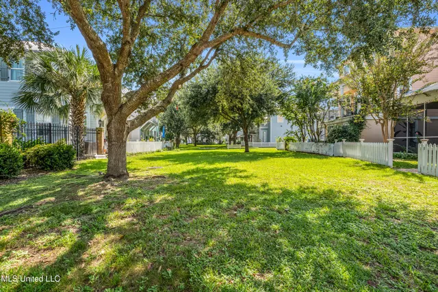 $750,000 | 27 Chapel Hill Road, Bay St. Louis, MS 39520