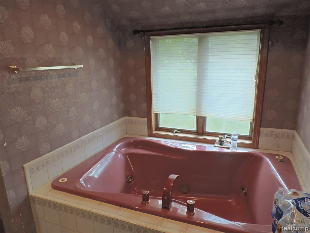 7407 Beecher Road Flint, MI 48532 - Photo 17 of 26