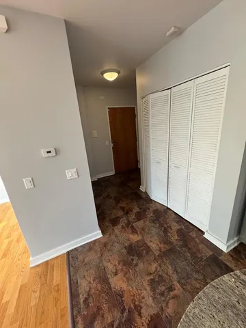 $2,695 | 2257 West Lake Street, Unit 203, Chicago, IL 60612