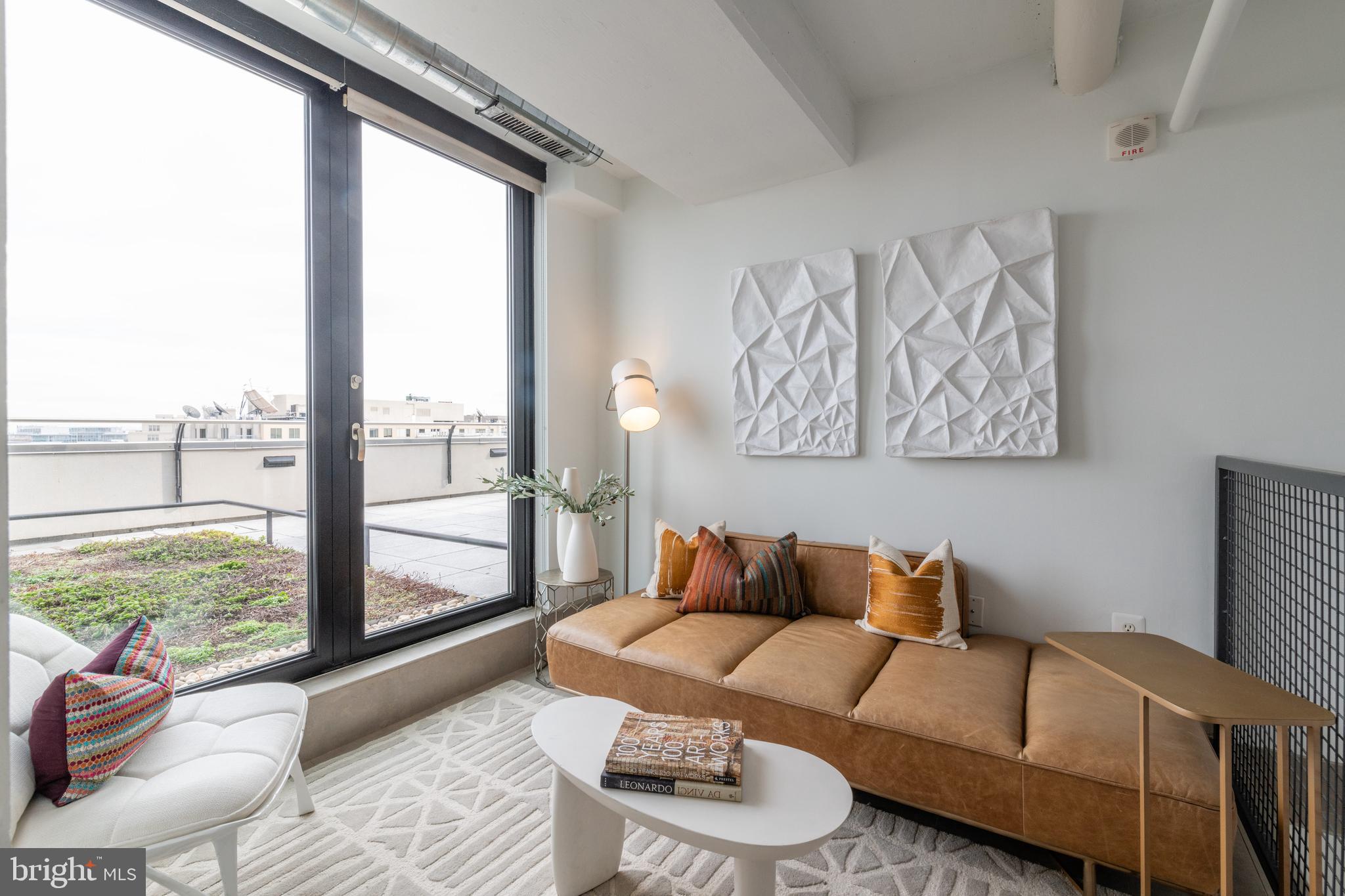 1133 14th Street Northwest, Unit PH5 Washington, DC 20005 - Photo 18 of 30