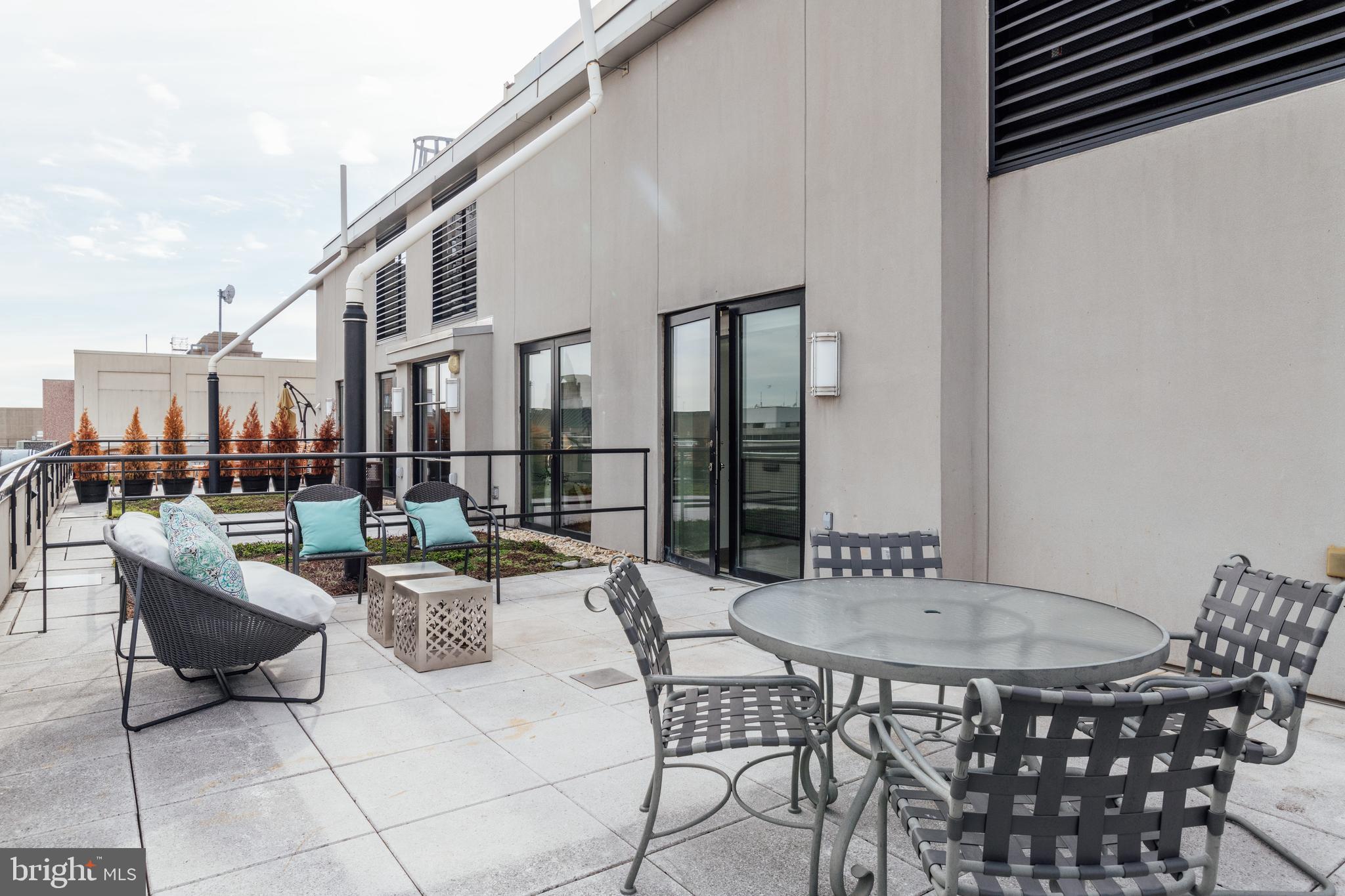 1133 14th Street Northwest, Unit PH5 Washington, DC 20005 - Photo 20 of 30