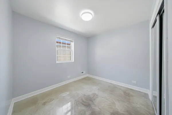 $449,900 | 3853 West 83rd Place, Chicago, IL 60652