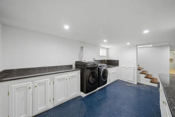 $449,900 | 3853 West 83rd Place, Chicago, IL 60652
