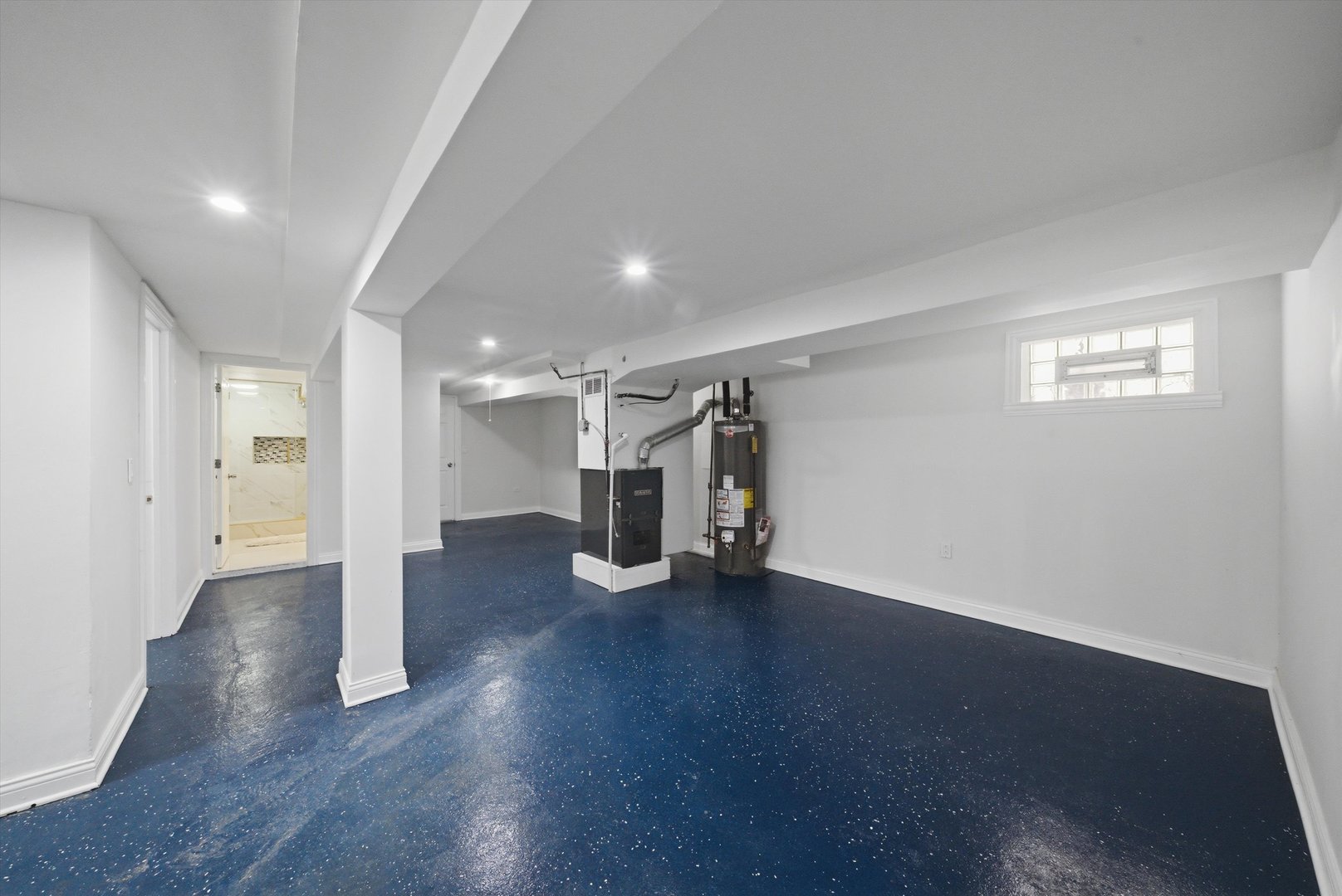 3853 West 83rd Place Chicago, IL 60652 - Photo 25 of 30 a view of a livingroom with wooden floor
