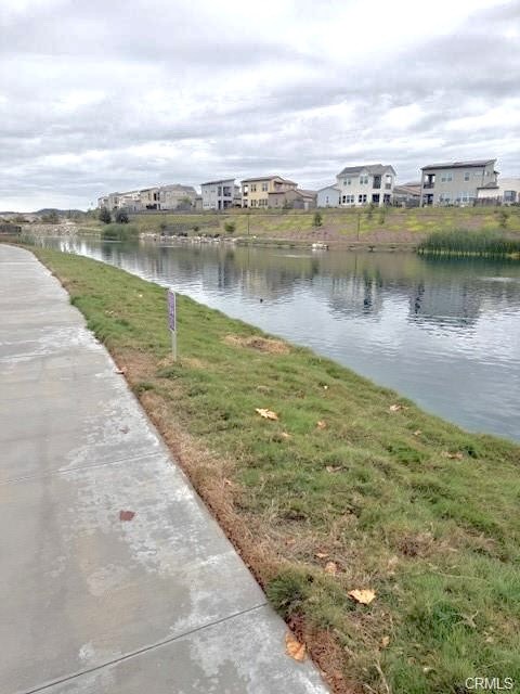 41 Little Owl Court Rancho Mission Viejo, CA 92694 - Photo 9 of 10 a view of a lake with a city