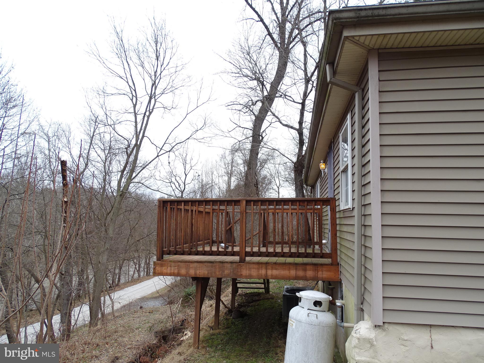 95 Creek Bottom Road Manchester, PA 17345 - Photo 5 of 29 Gallery Image 5