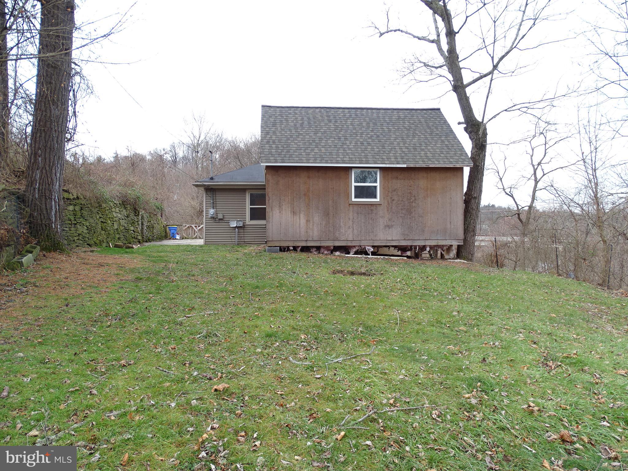 95 Creek Bottom Road Manchester, PA 17345 - Photo 6 of 29 Gallery Image 6