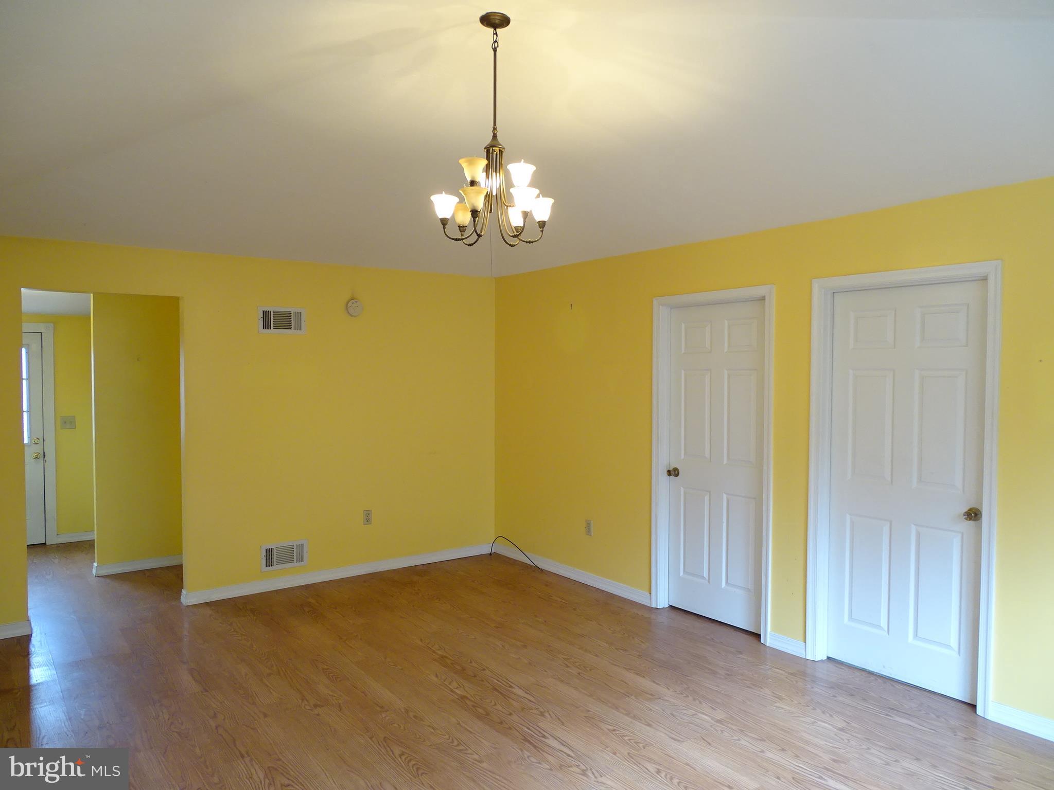 95 Creek Bottom Road Manchester, PA 17345 - Photo 9 of 29 Gallery Image 9