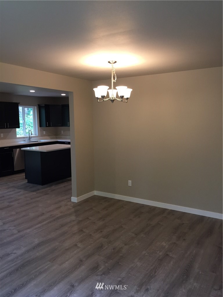 320 East Rd Of Tralee Shelton, WA 98584 - Photo 8 of 20