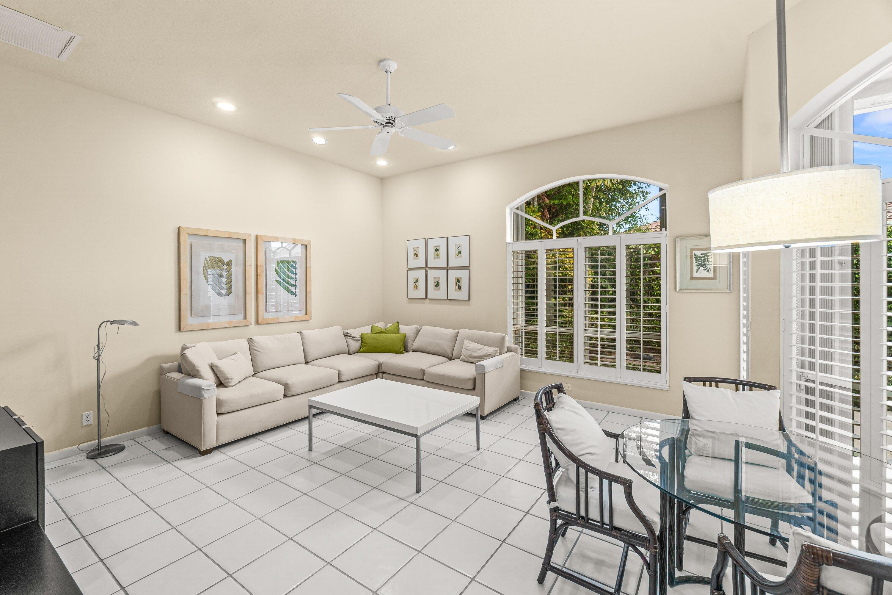 23298 Torre Circle Boca Raton, FL 33433 - Photo 15 of 35 017-23298TorreCircle-BocaRaton-FL-33433-