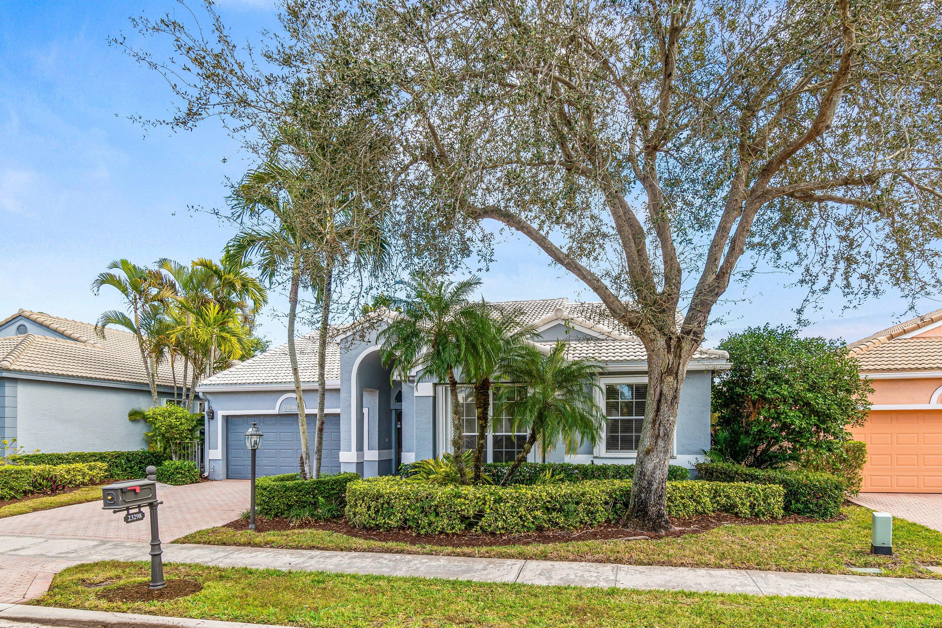 23298 Torre Circle Boca Raton, FL 33433 - Photo 2 of 35 002-23298TorreCircle-BocaRaton-FL-33433-