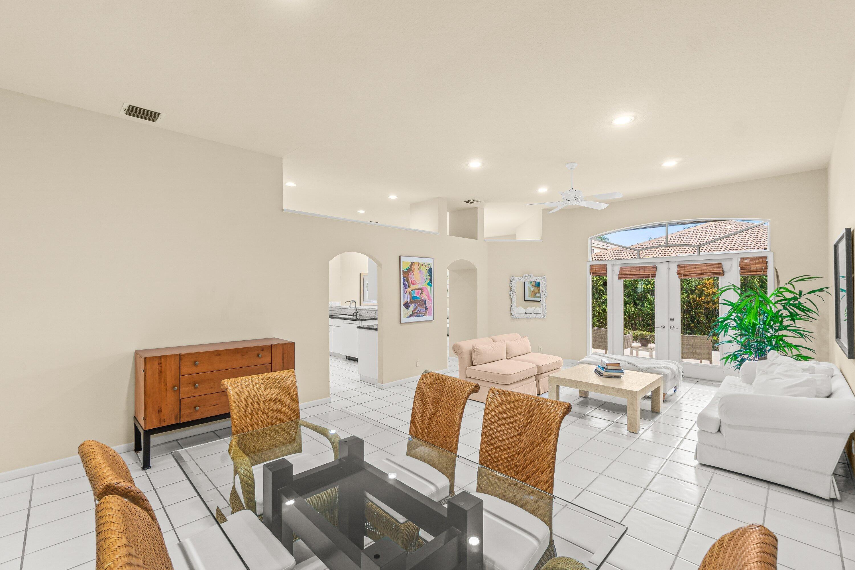 23298 Torre Circle Boca Raton, FL 33433 - Photo 5 of 35 006-23298TorreCircle-BocaRaton-FL-33433-