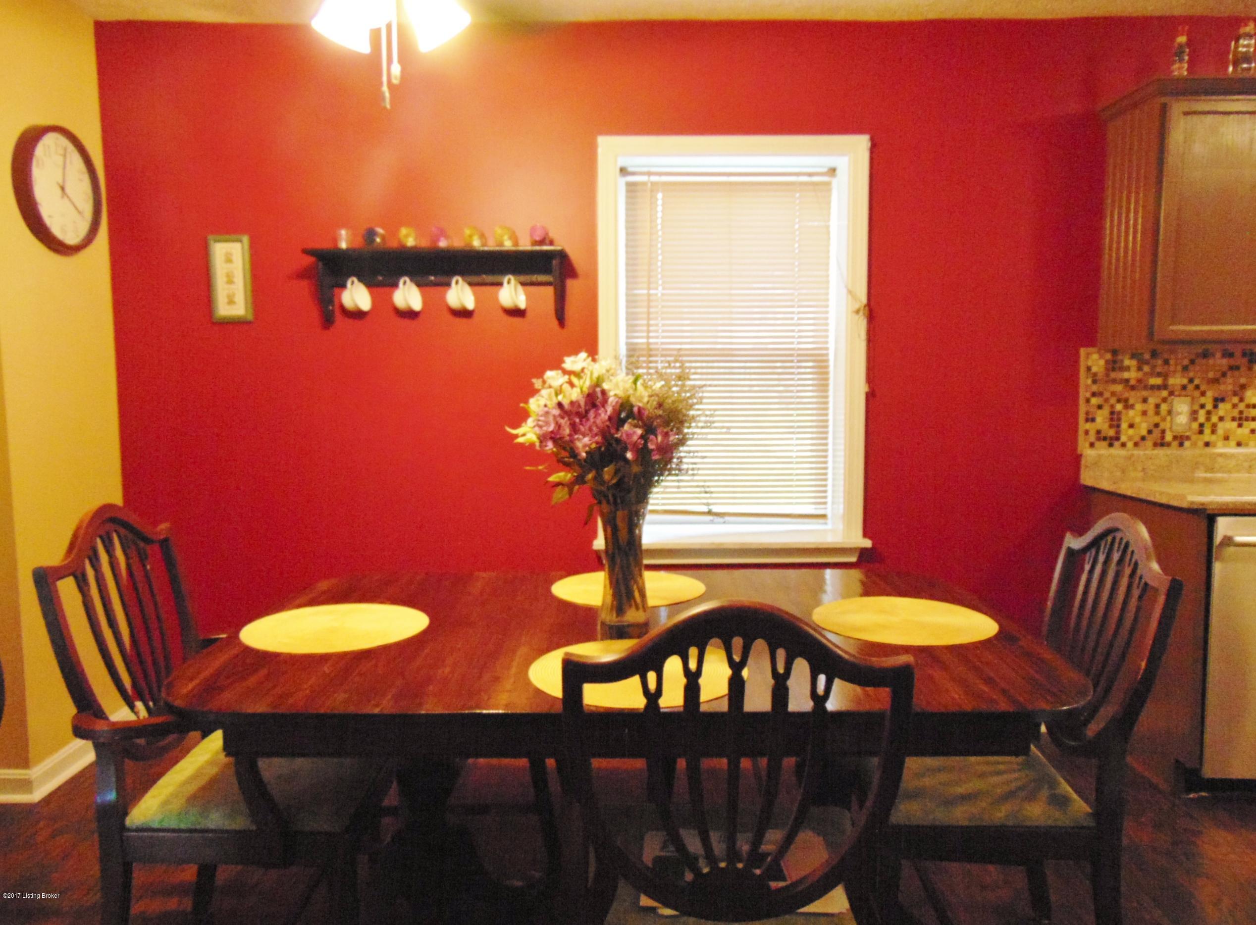 511 Brownsboro Road Pendleton, KY 40055 - Photo 9 of 32 Angle of the dining room