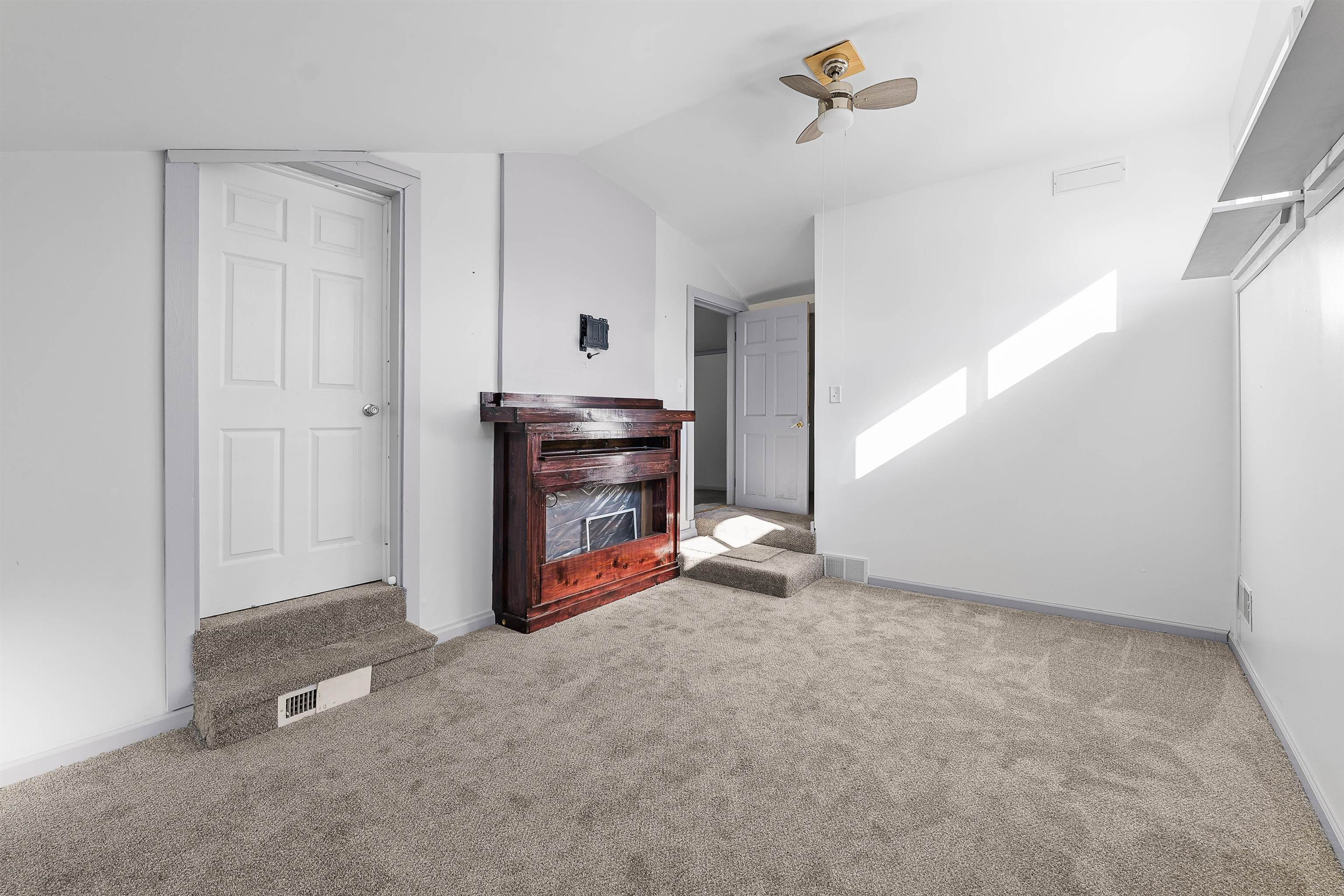 276 4th Street Fond du Lac, WI 54935 - Photo 17 of 30